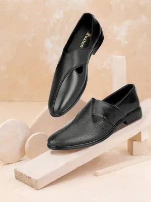 Buxton Peshawari Shoes For Men Black Color.