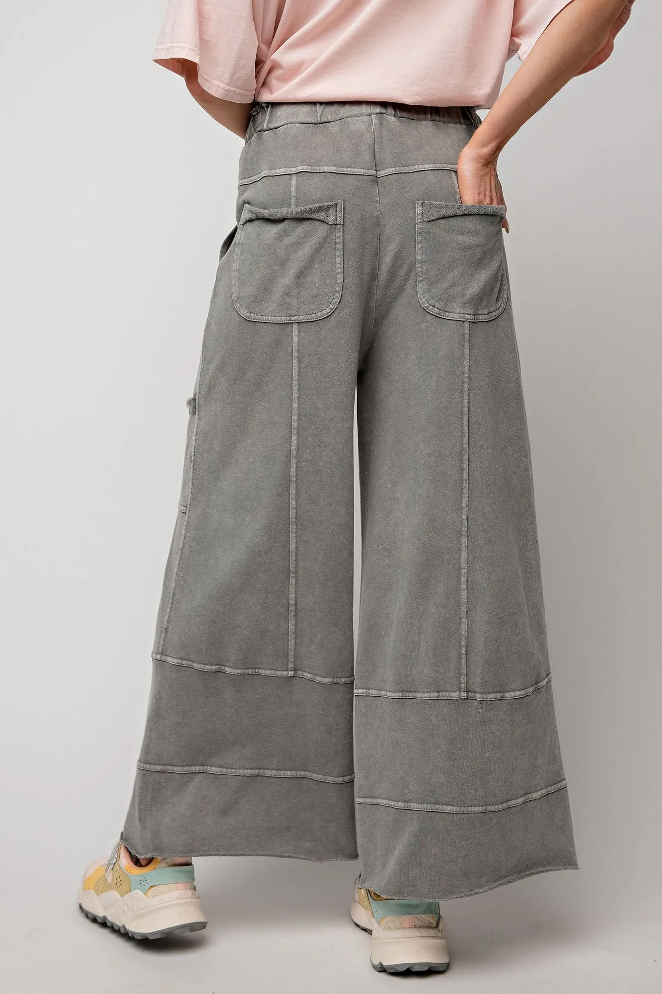 Easel Mineral Washed Terry Knit Pants in Ash
