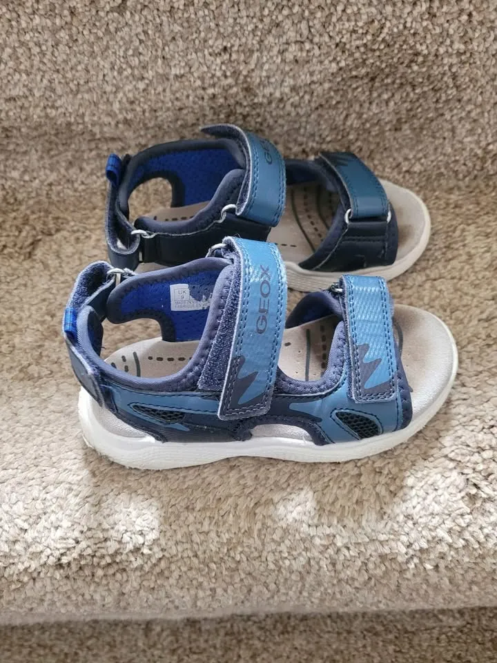 Geox Boys sandals, Shoes 10 (Toddler:2-4yr)