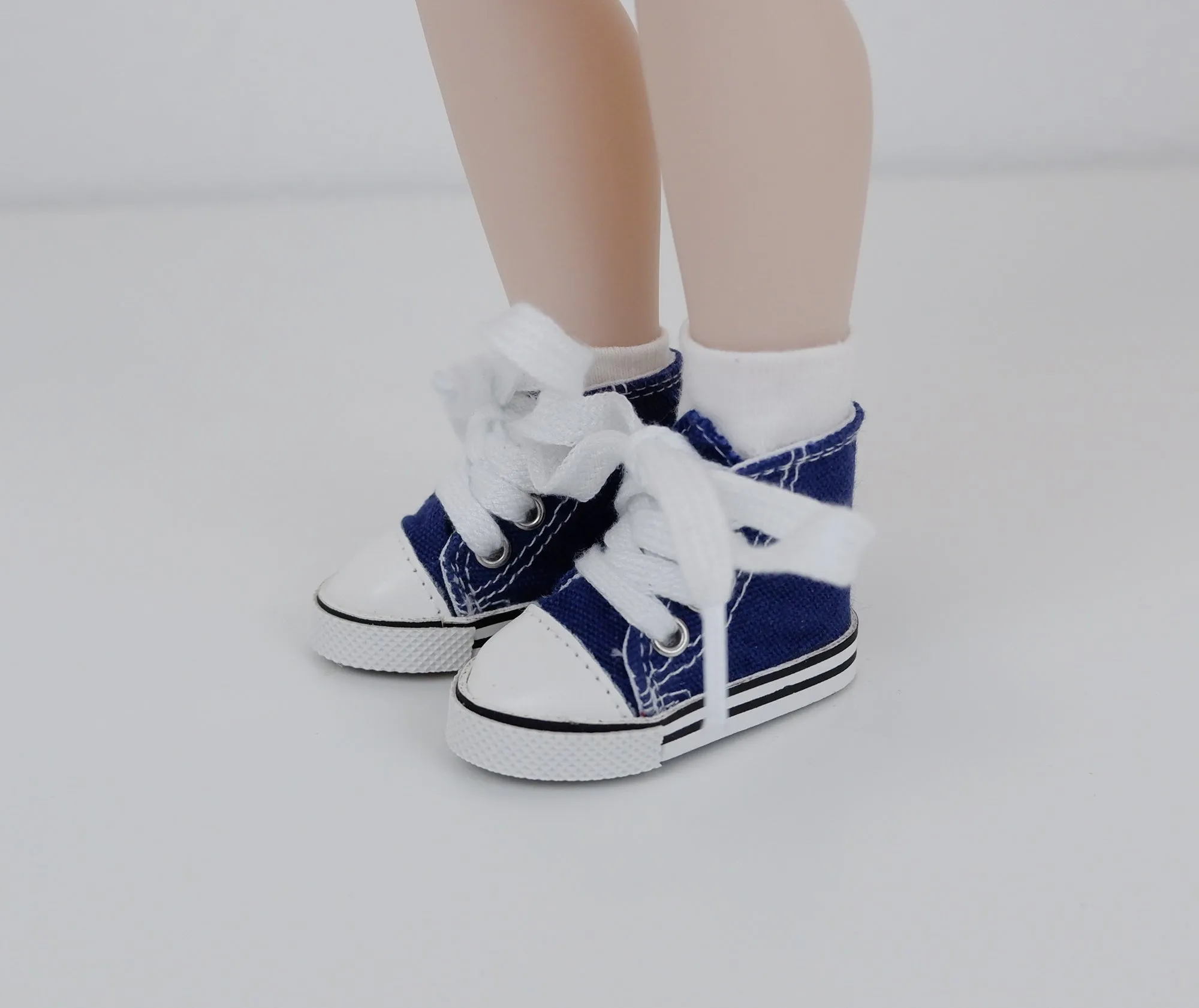 High Top Tennis Shoes - 58mm - Fashion Friends doll shoes