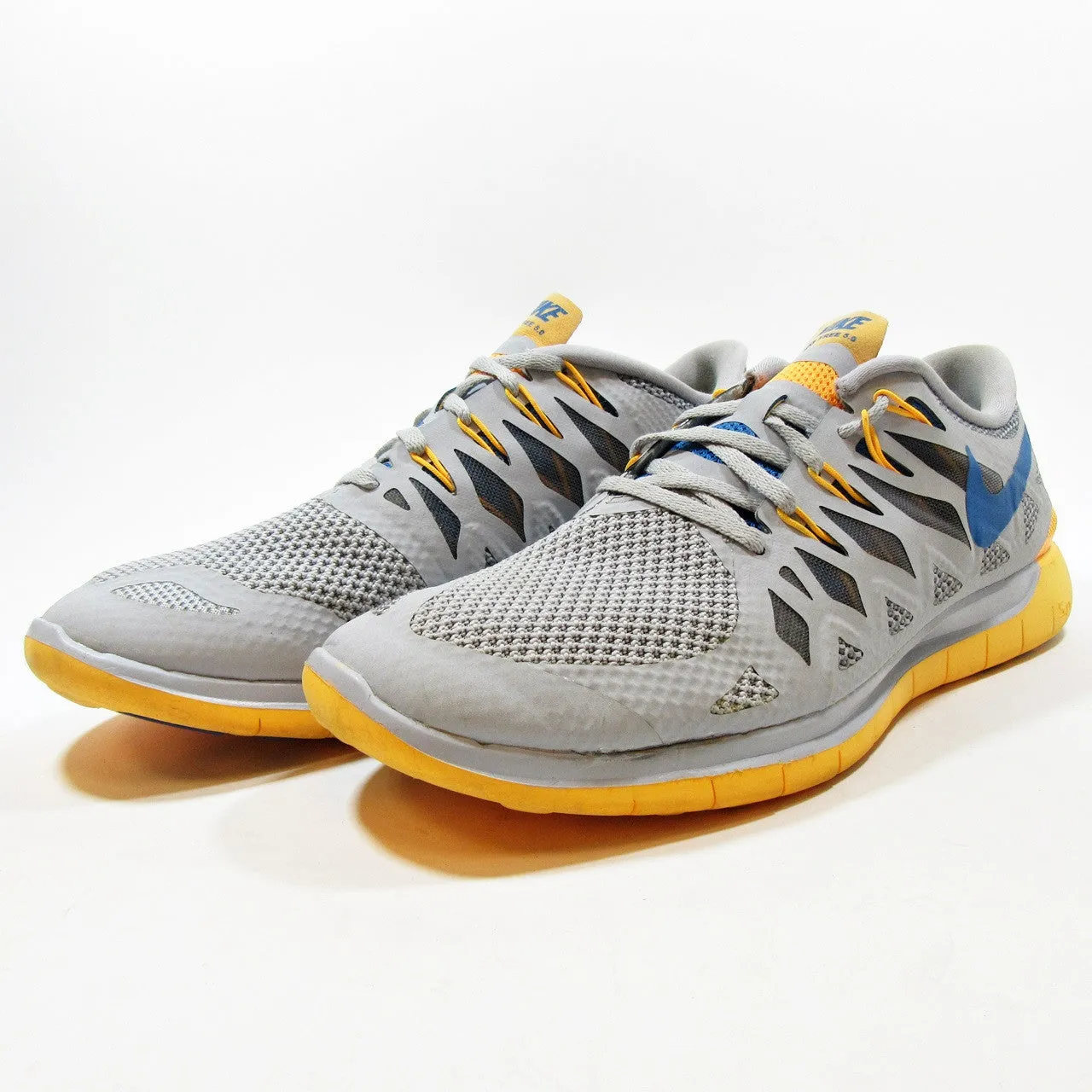 NIKE Free 5.0