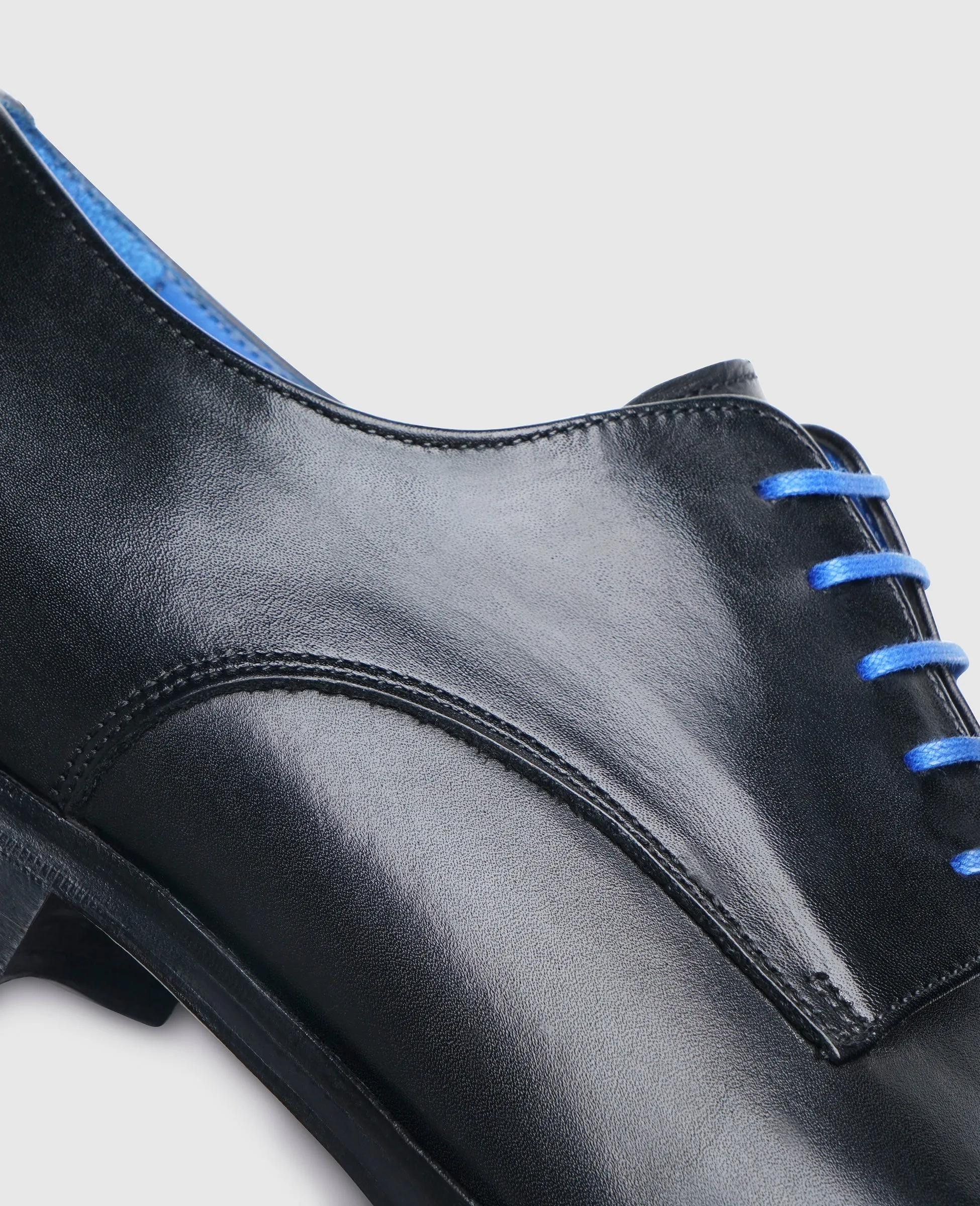 No. 5623 BL - Black