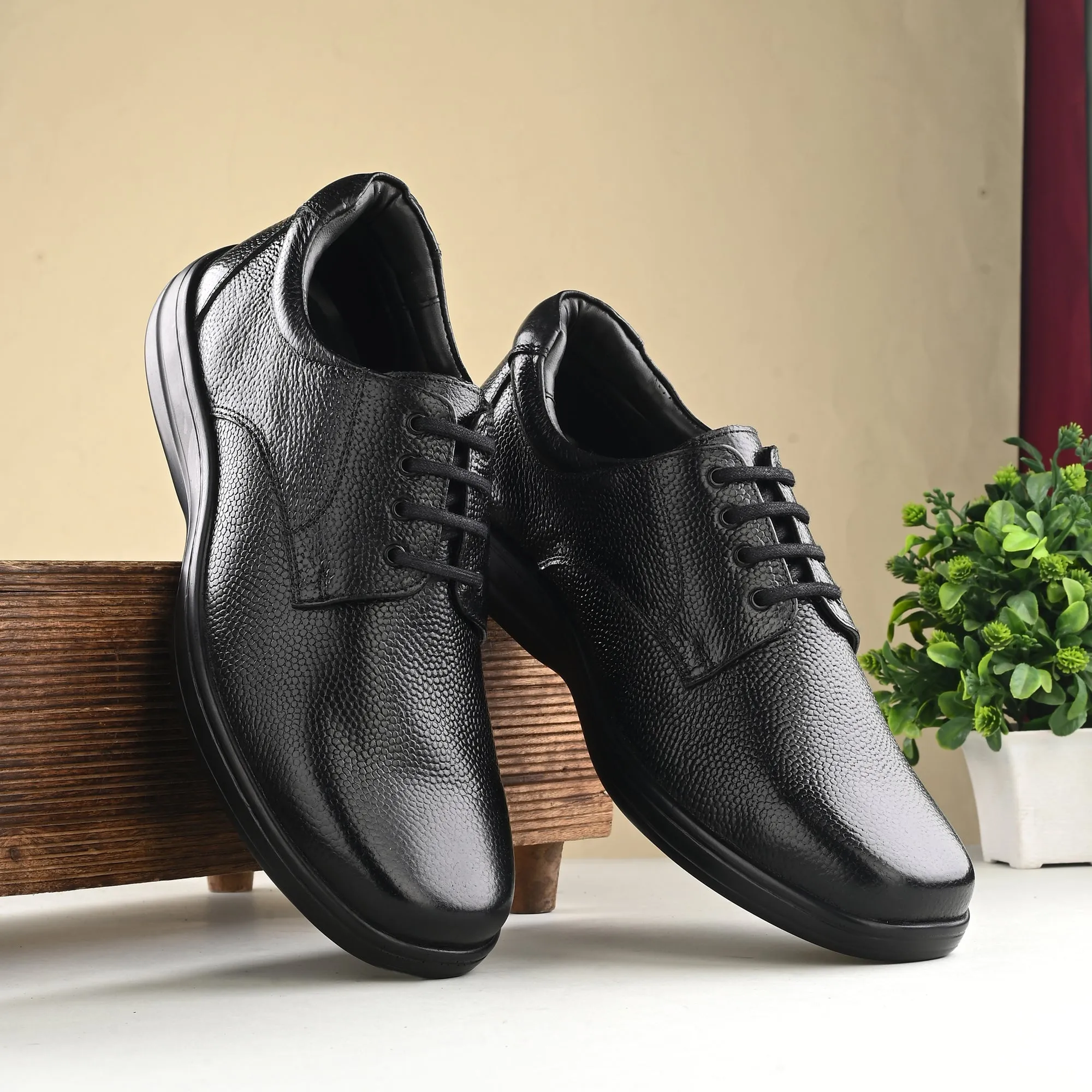 Skilled Full Grain Leather Derby Lace Ups