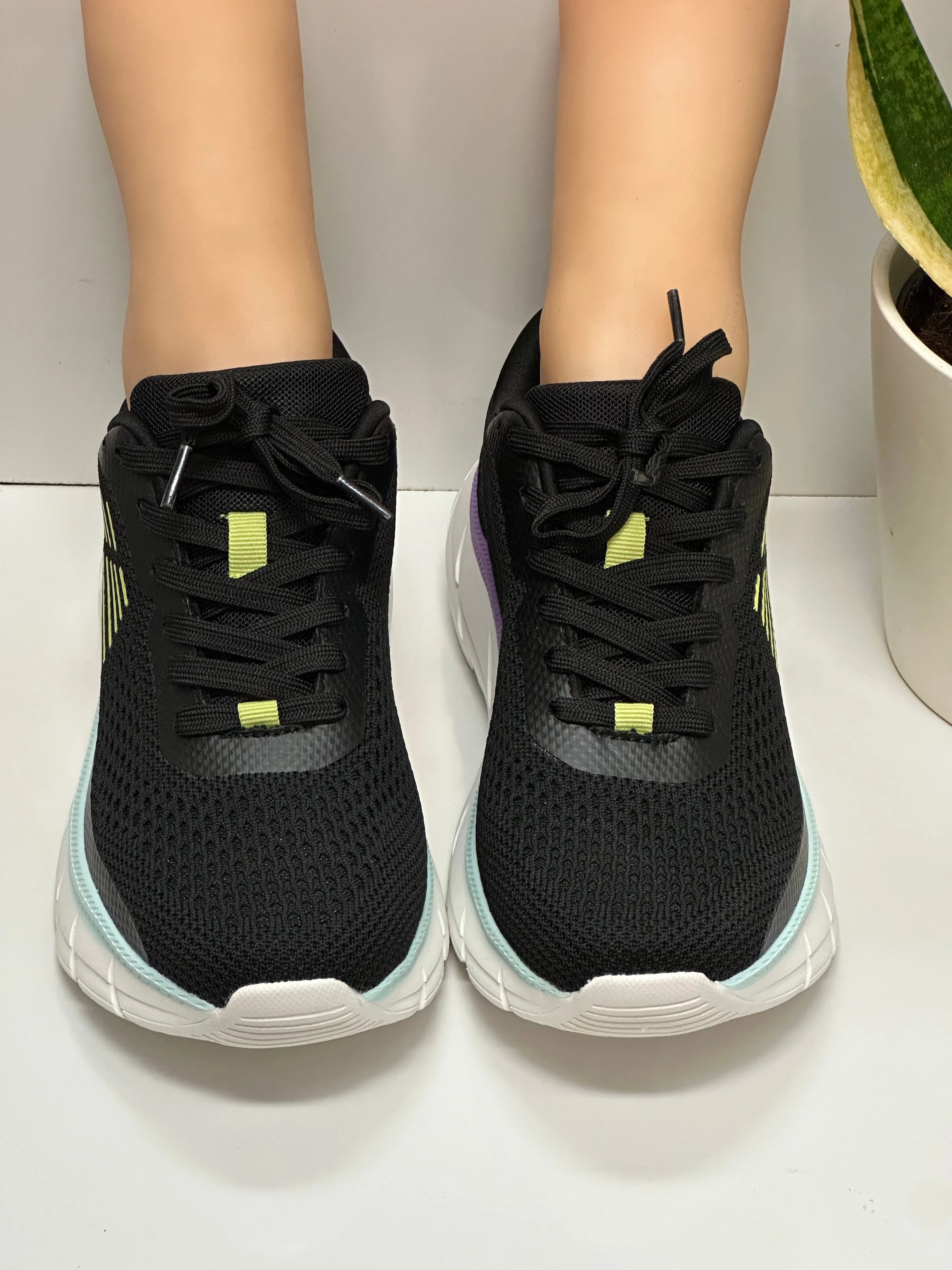 Women Tennis Shoes/Black-Story-08